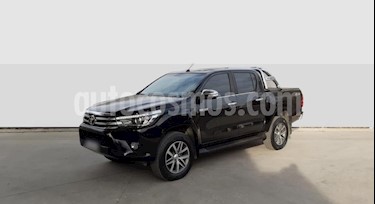 Toyota Hilux 2.8 4x4 SRX TDi DC Aut usado (2016) color Negro precio $2.450.000