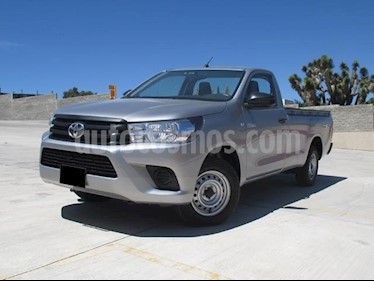 Foto venta Auto usado Toyota Hilux Cabina Sencilla (2018) color Plata precio $268,000