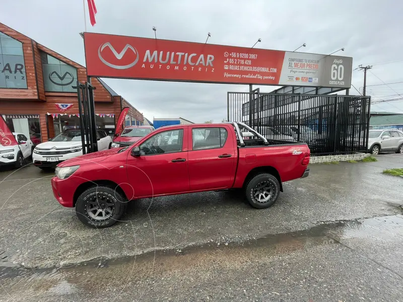 Foto Toyota Hilux 2.4 4x4 DX Diesel usado (2017) color Rojo precio $15.800.000