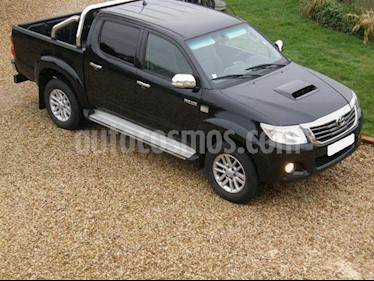 Toyota Hilux DobCab4x4STDPub usado (2010) color Negro precio $13.500.000