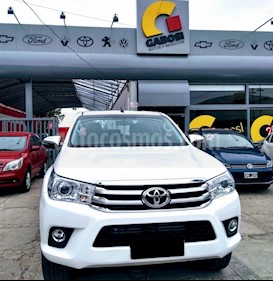 foto Toyota Hilux DLX 2.8 D/C 4x4 A/A - D/H usado (2019) color Blanco precio $1.350.000