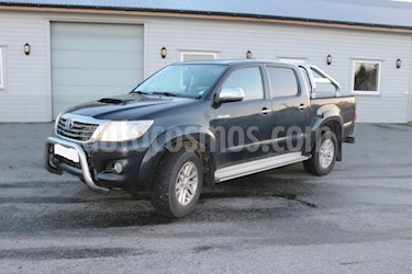 Toyota Hilux Doble Cabina 4x4 usado (2012) color Negro precio u$s3.000