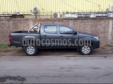 foto Toyota Hilux DX 2.5 Diesel 4X2 Cabina Doble usado (2013) color Gris Oscuro precio $10.500.000