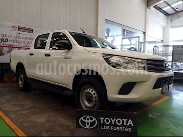 Toyota Hilux Cabina Doble Base usado (2016) color Blanco precio $279,000