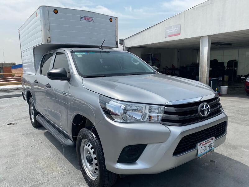 Foto Toyota Hilux Cabina Doble Base usado (2019) color Plata precio $445,900