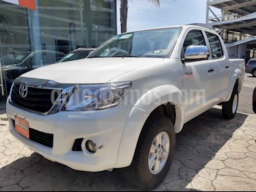 foto Toyota Hilux 4p Doble Cabina SR L4/2.7 Man usado (2015) color Blanco precio $265,000