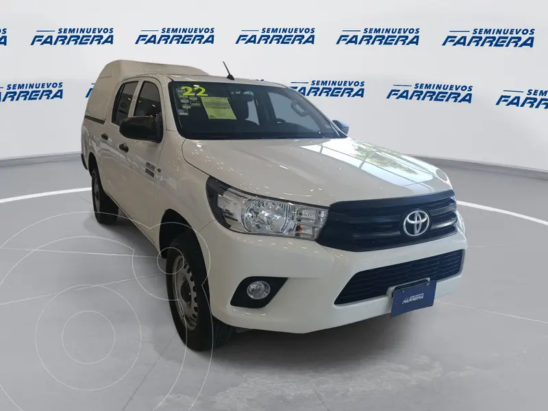 Foto Toyota Hilux Cabina Doble Diesel Aut usado (2022) color Blanco financiado en mensualidades(enganche $124,550 mensualidades desde $10,331)