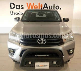 Foto Toyota Hilux Cabina Doble Diesel 4X4 usado (2018) color Plata precio $385,000