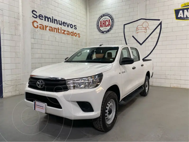 Foto Toyota Hilux Cabina Doble Base usado (2021) color Blanco precio $375,000