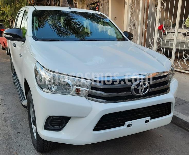Toyota Hilux Cabina Doble Base usado (2016) color Blanco precio $253,900