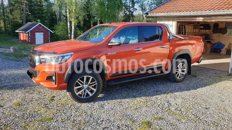 Toyota Hilux Doble Cabina Pickup 4x4 L4,2.4,8v S 1 3 usado (2018) color Rojo precio u$s13,000