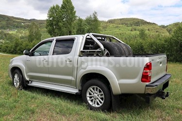 Toyota Hilux 3.0L TDi 4x4 C-D usado (2014) color Gris Oscuro precio u$s5,000