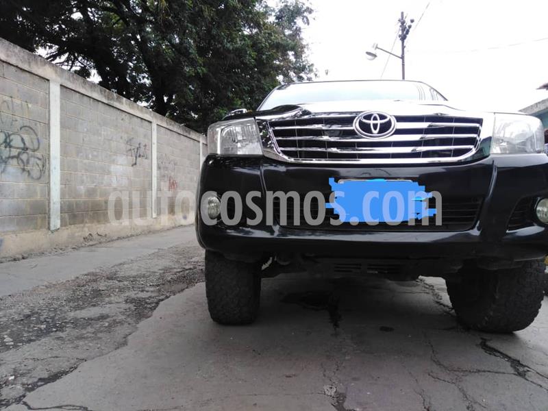 Toyota Hilux Doble Cabina 4.0L 4x4 Aut usado (2012) color Negro precio BoF23.000