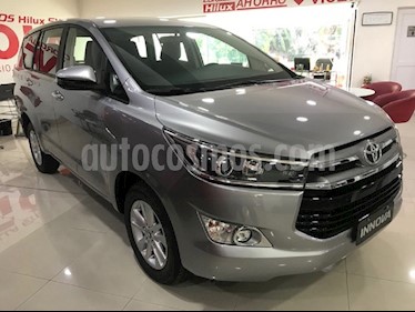 Foto Toyota Innova SRV 2.7 Aut 8 Pas nuevo color Plata Metalizado precio $1.352.220