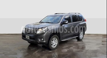 foto Toyota Land Cruiser Prado Aut usado (2011) color Gris Oscuro precio $1.100.000