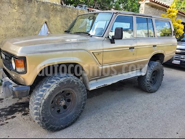 Toyota Land Cruiser 4x4 usado (1987) color Marron precio BoF20.510.000
