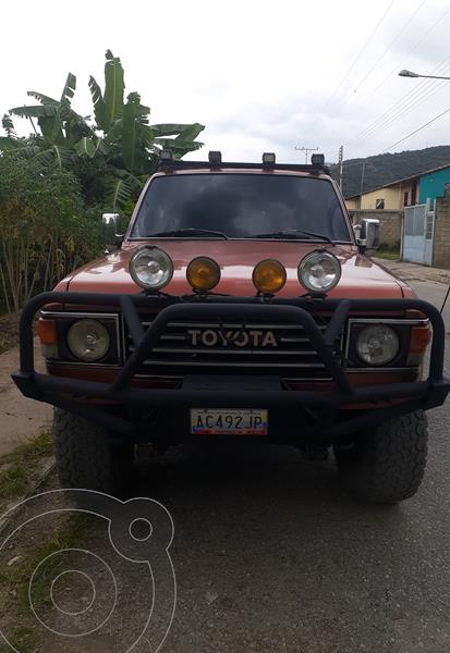 Toyota Land Cruiser 4x4 usado (1984) color Marron precio u$s4.500