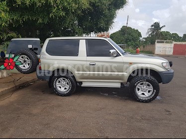 Toyota Meru 4x4 usado (2008) color Gris precio u$s8.500
