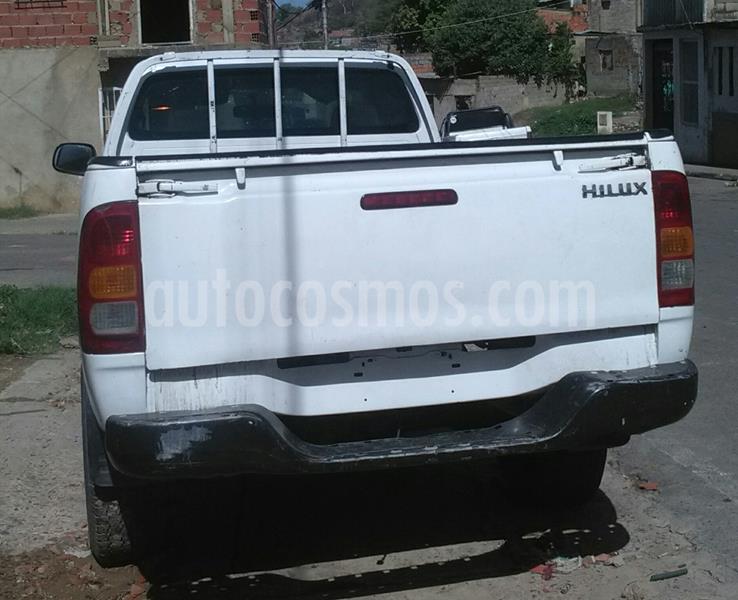 Toyota Pick-Up LX 4x4 usado (2009) color Blanco precio u$s4.500
