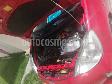 Foto Toyota Prius C 1.5L Sport CVT usado (2013) color Rojo precio u$s13.000