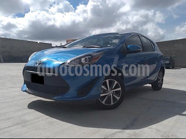 foto Toyota Prius C 1.5L usado (2019) color Azul Metálico precio $295,000