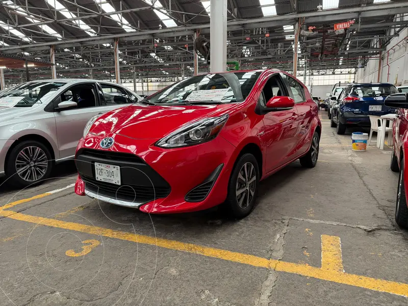 Foto Toyota Prius C 1.5L usado (2020) color Esmeralda financiado en mensualidades(enganche $61,500 mensualidades desde $5,500)