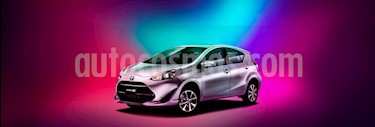 foto Toyota Prius C 1.5L nuevo color Naranja Metálico precio $345,300