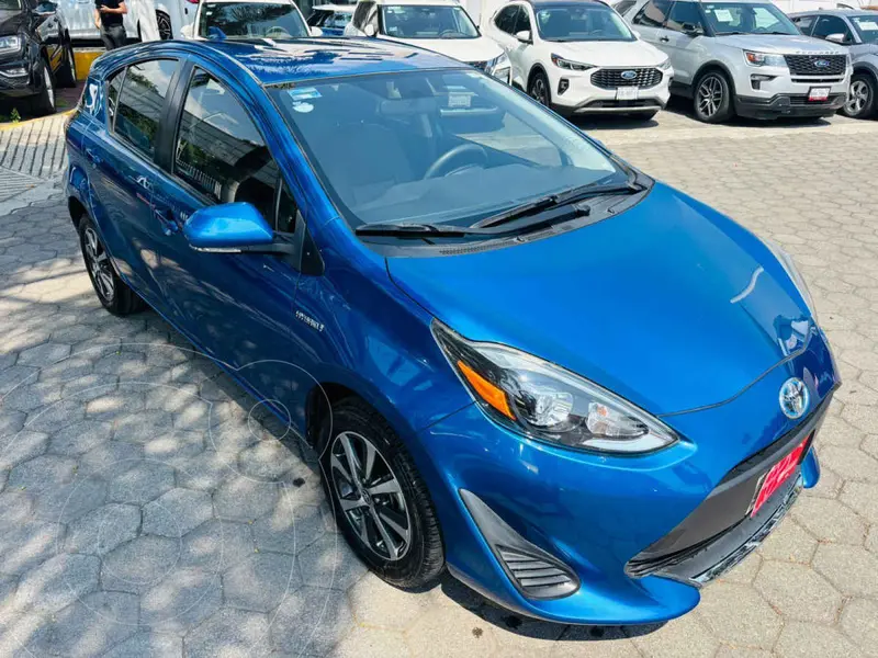 toyota prius-c