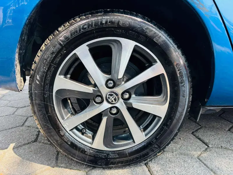 toyota prius-c