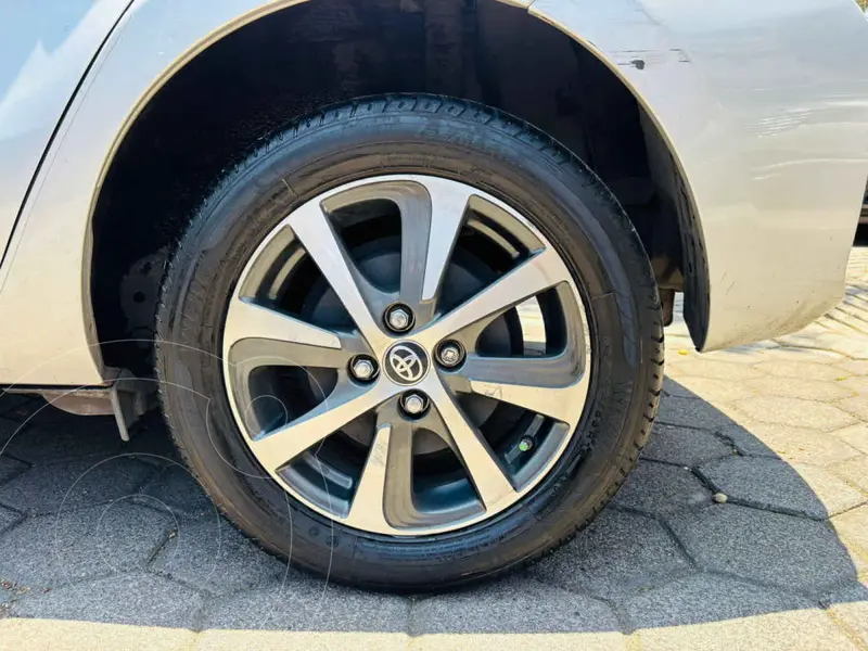 toyota prius-c