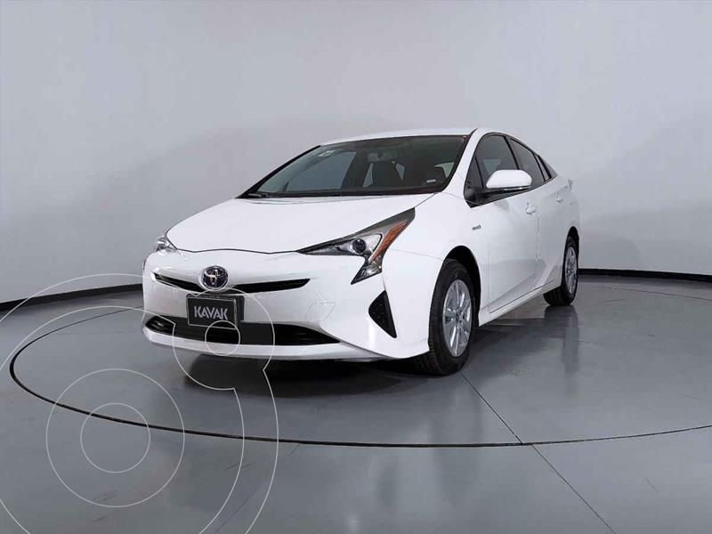 Foto Toyota Prius C BASE usado (2017) color Blanco precio $343,999
