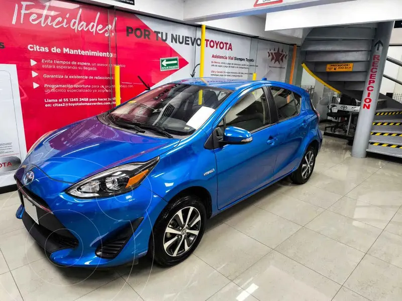 Foto Toyota Prius C 1.5L usado (2019) color Azul financiado en mensualidades(enganche $69,322 mensualidades desde $6,839)