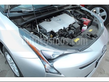 foto Toyota Prius 1.8L CVT usado (2016) color Plata precio $240,000