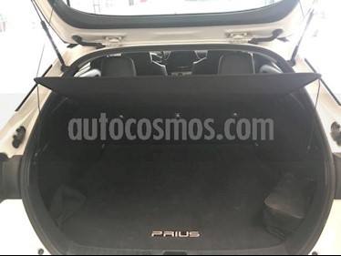 Foto venta Auto usado Toyota Prius 5p Premium SR Hibrido L4/1.8 Aut (2017) color Blanco precio $339,000