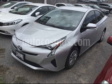 Foto Toyota Prius BASE usado (2017) color Plata precio $308,000