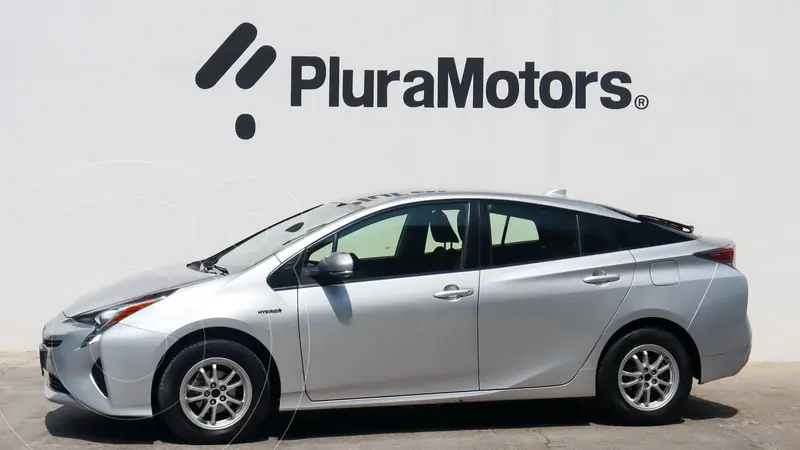 Foto Toyota Prius BASE usado (2016) color plateado precio $219,000