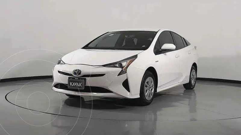 Foto Toyota Prius Premium SR usado (2018) color Blanco precio $304,999