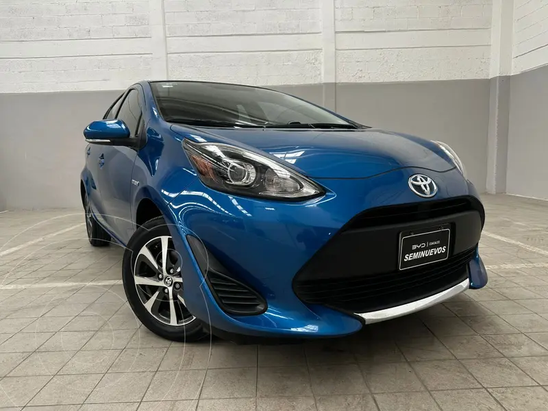 Foto Toyota Prius Premium usado (2021) color Azul precio $299,800