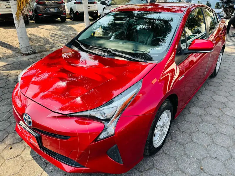 Foto Toyota Prius Premium SR usado (2017) color Rojo precio $267,000