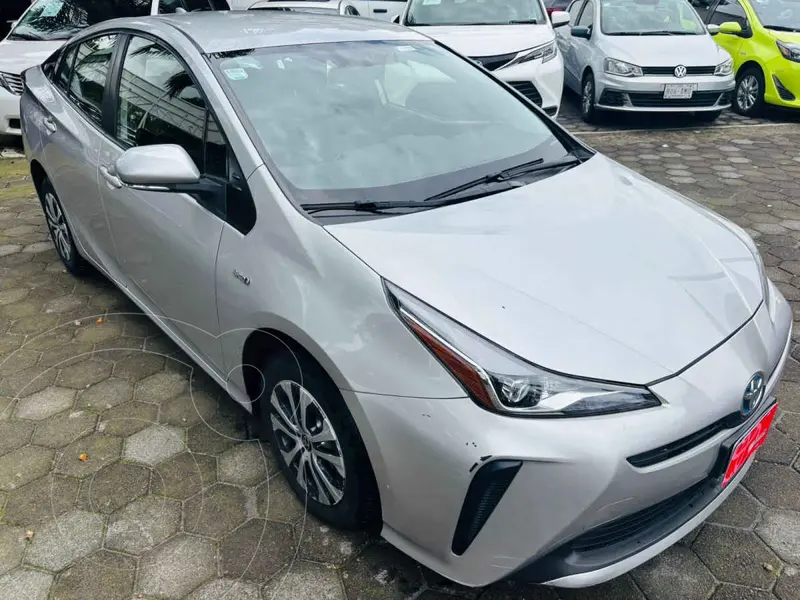 Foto Toyota Prius BASE usado (2019) color Plata financiado en mensualidades(enganche $79,819 mensualidades desde $7,090)