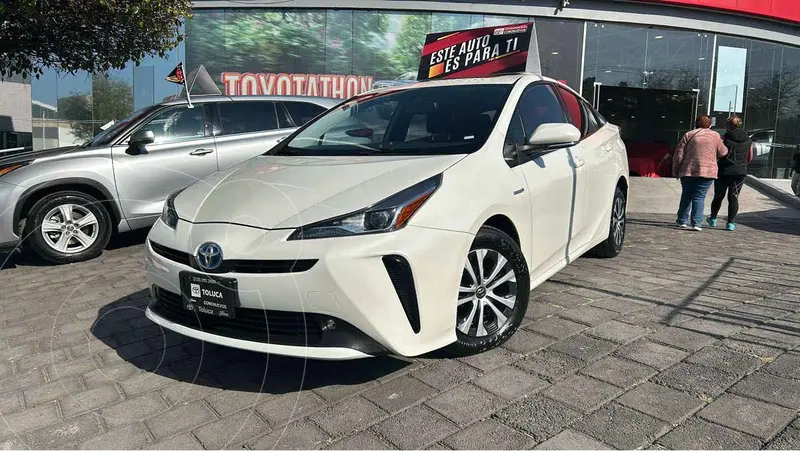 Foto Toyota Prius Premium usado (2020) color Blanco financiado en mensualidades(enganche $89,762 mensualidades desde $9,552)