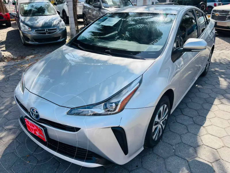 Foto Toyota Prius Base usado (2020) color Plata financiado en mensualidades(enganche $79,819 mensualidades desde $7,090)