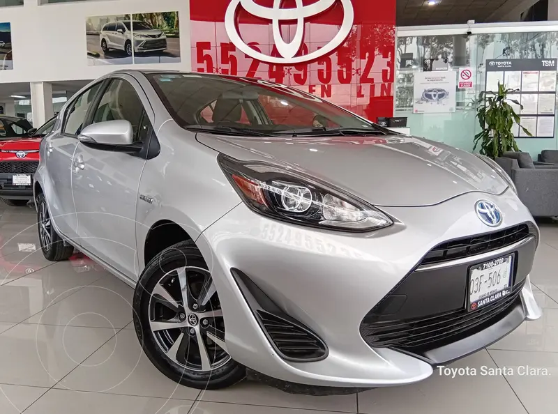 Foto Toyota Prius Premium usado (2019) color plateado financiado en mensualidades(enganche $112,860 mensualidades desde $4,848)