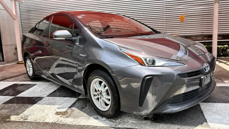 Foto Toyota Prius Base usado (2020) color Gris precio $267,200