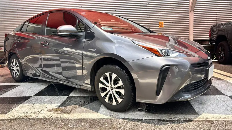 Foto Toyota Prius Base usado (2020) color Gris precio $330,000