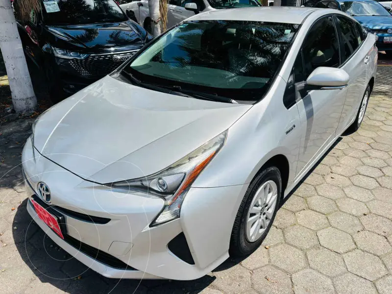 Foto Toyota Prius BASE usado (2017) color Plata precio $287,000