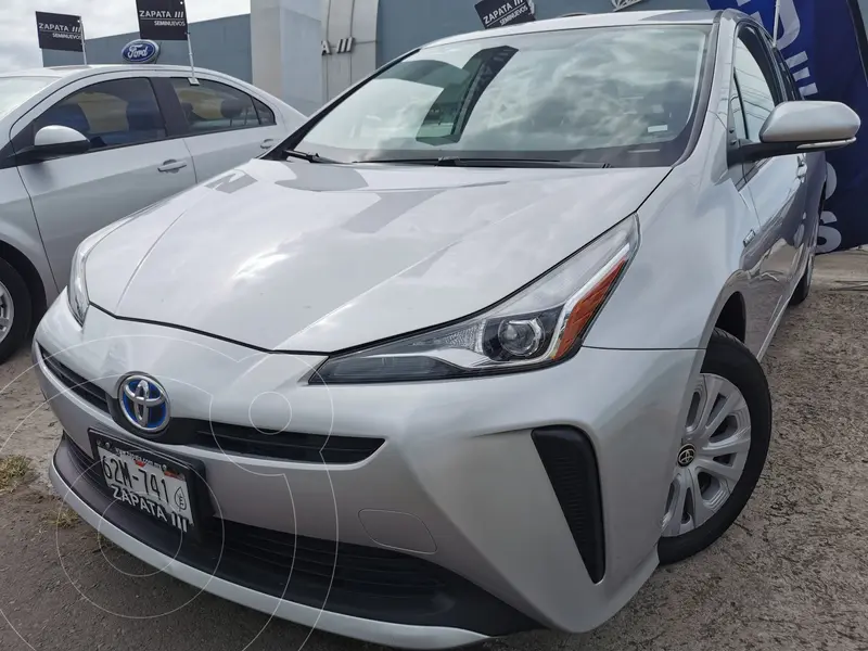 Foto Toyota Prius BASE usado (2019) color Plata Metalico precio $394,000