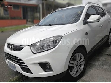 Toyota RAV 4 L usado (2018) color Rojo precio BoF77.000.000