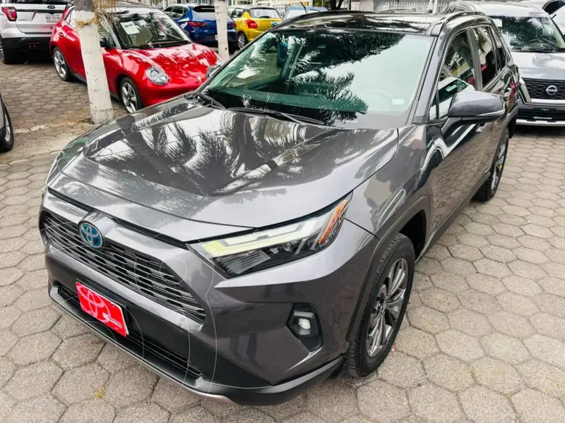Foto Toyota RAV4 HEV 170080 usado (2023) color Gris financiado en mensualidades(enganche $171,194 mensualidades desde $15,206)