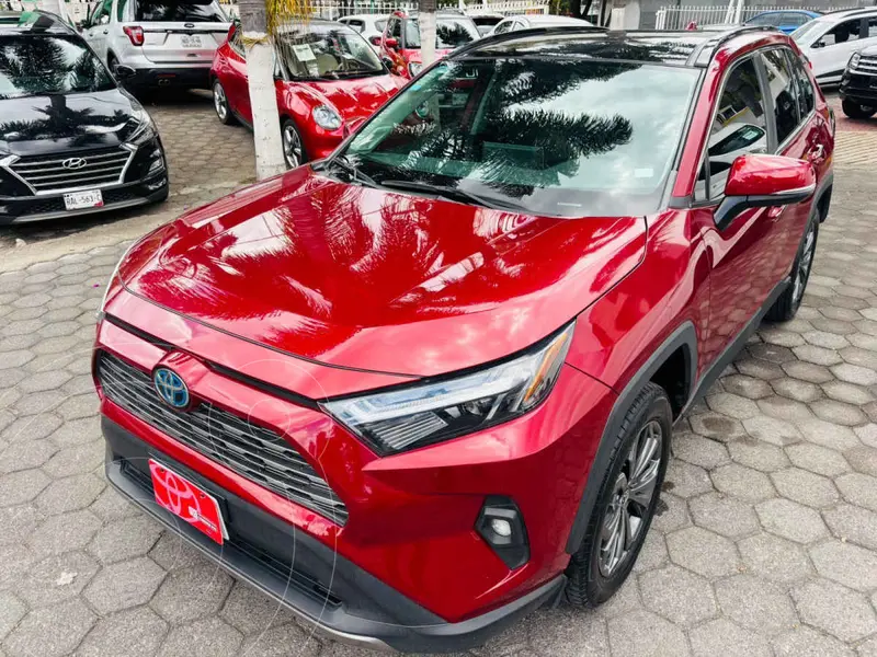 Foto Toyota RAV4 HEV Limited usado (2022) color Rojo financiado en mensualidades(enganche $160,444 mensualidades desde $14,251)